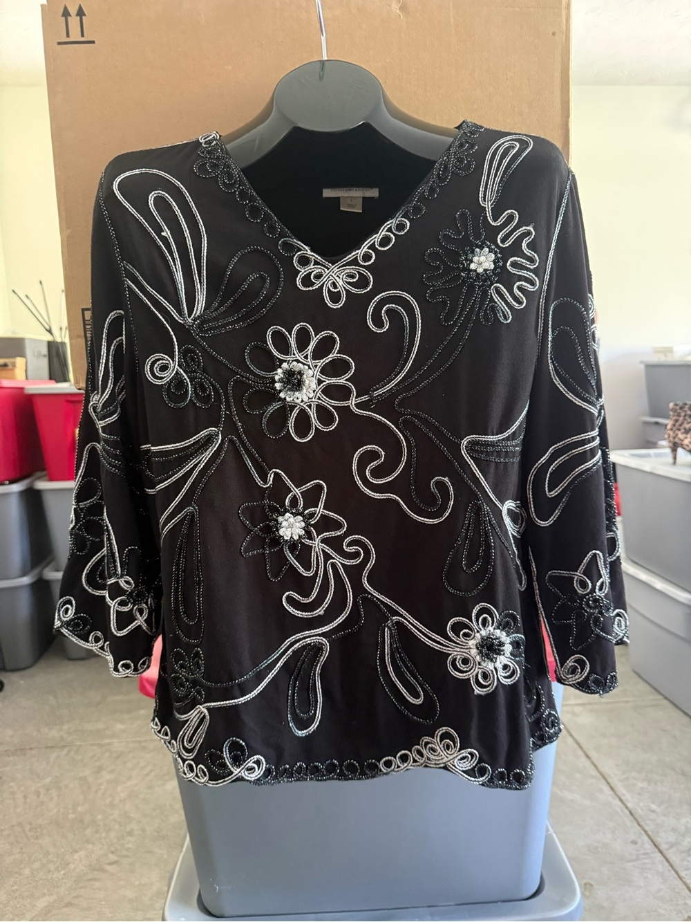 Embellished Black V-Neck Women's Top with Floral Beading p52